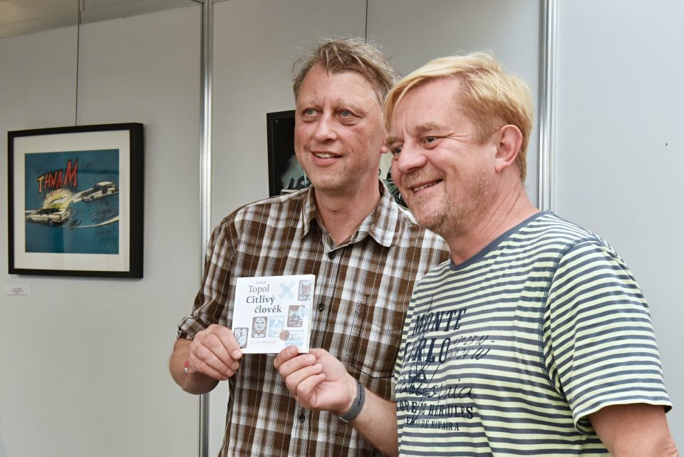 Křest audioknihy Citlivý člověk. Hostem Petra Fischera byli spisovatel Jáchym Topol a herec Petr Čtvrtníček Křest audioknihy Citlivý člověk. Hostem Petra Fischera byli spisovatel Jáchym Topol a herec Petr Čtvrtníček