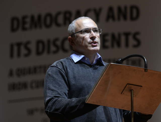Někdejší ruský oligarcha a později nejznámější vězeň Michail Chodorkovskij vystoupil v Praze na slavnostním zahájení 18. ročníku konference Forum 2000 