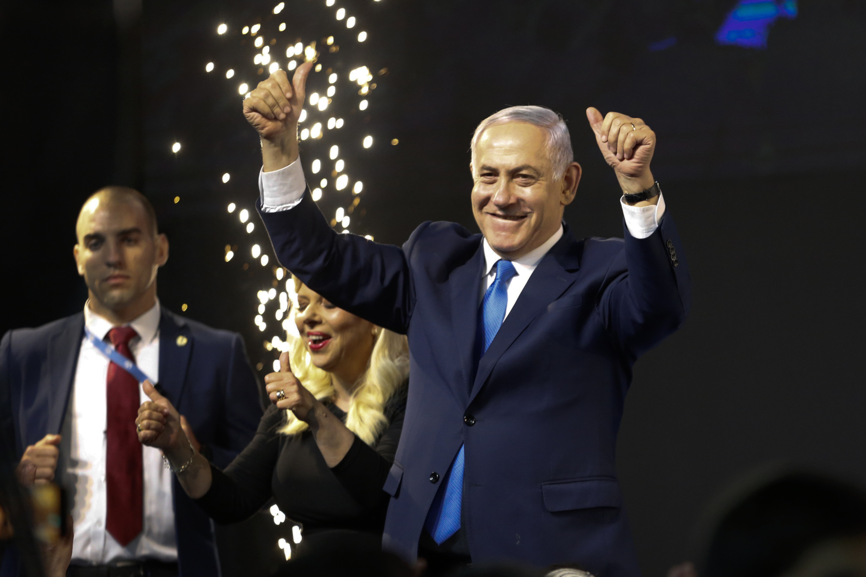 Benjamin Netanjahu hned oznámil, že začíná sestavovat vládu