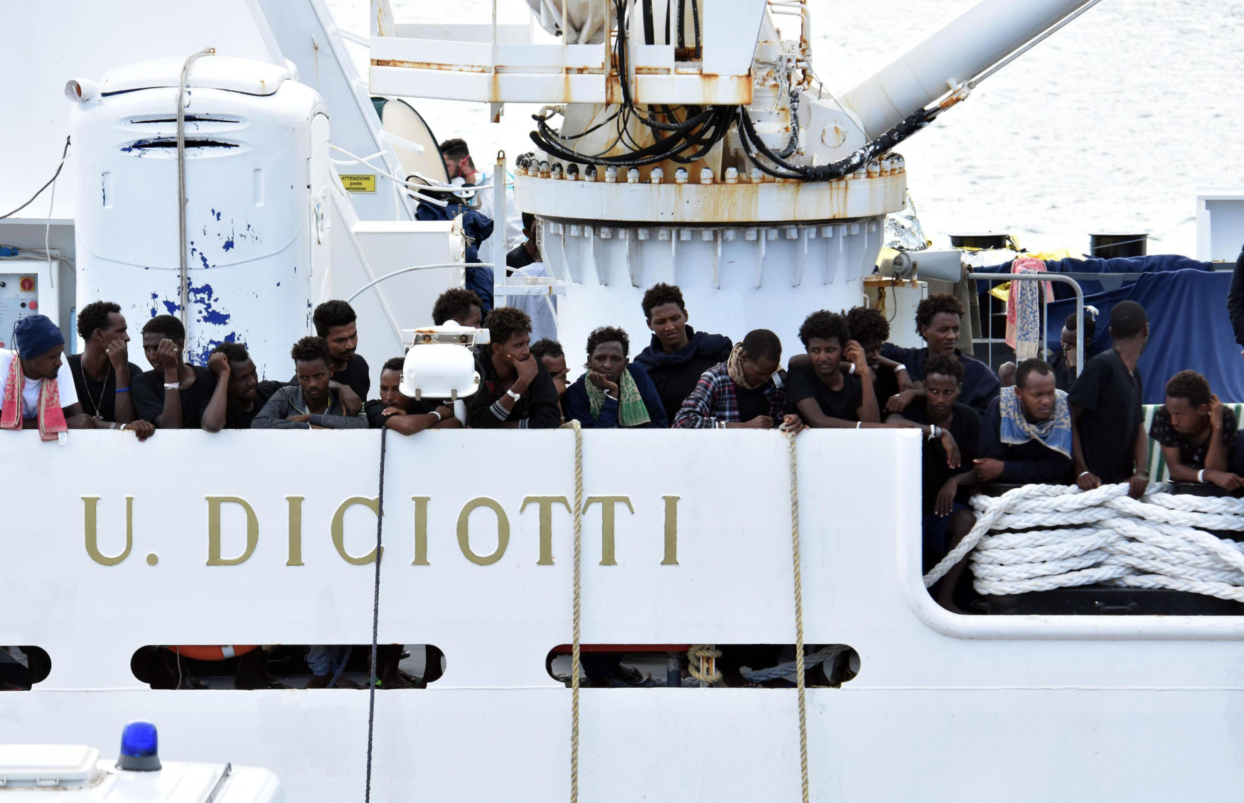 Salvini přišel s nápadem, aby lodě s běženci přijímaly střídavě Itálie, Francie, Malta, Řecko, Španělsko