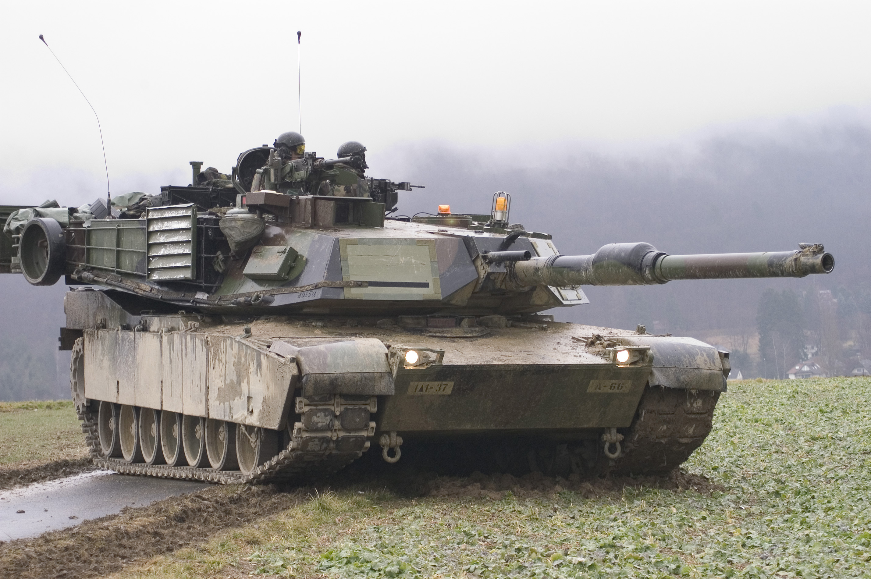 Americký tank M1A1 Abrams během cvičení v Německu