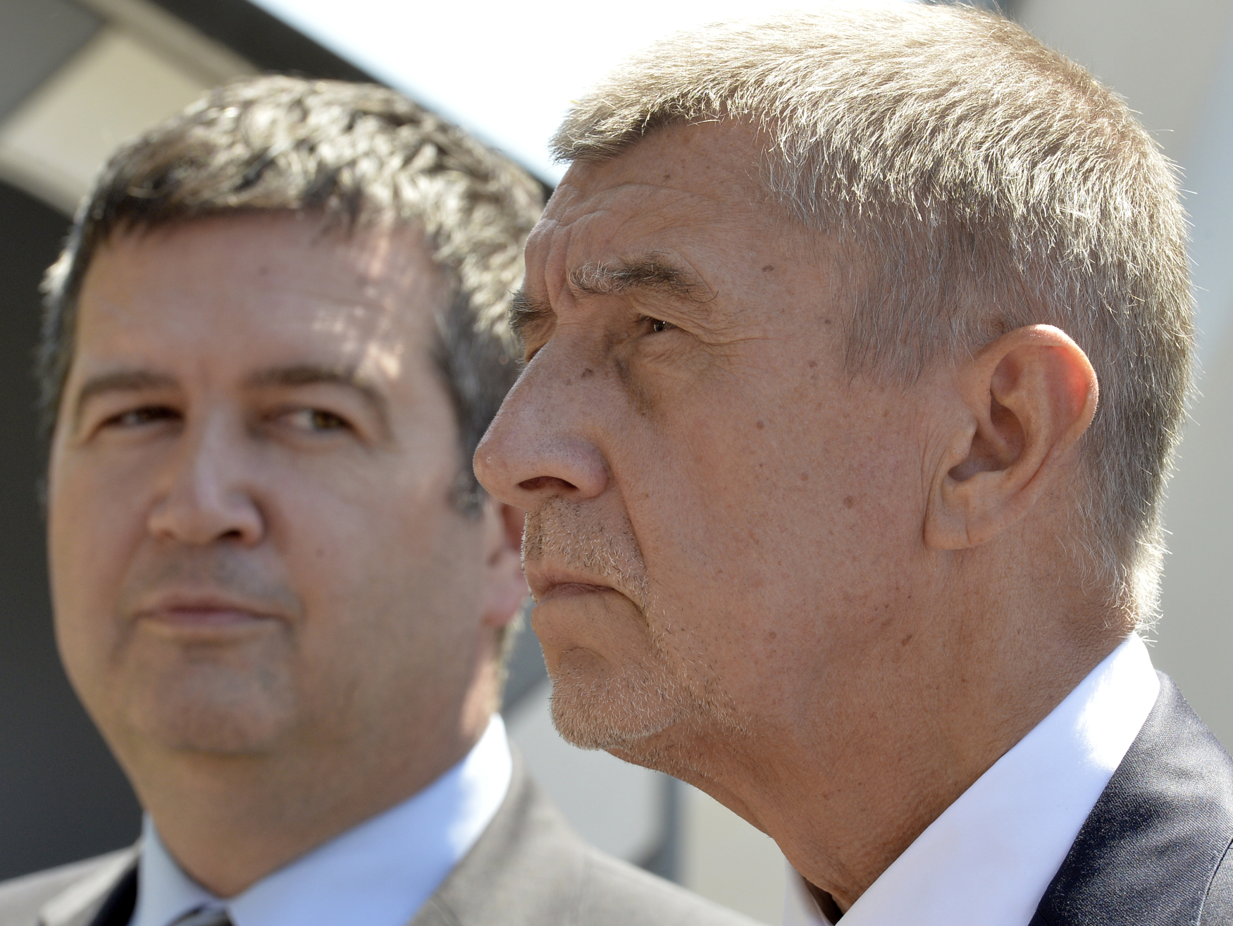 Předseda ČSSD Jan Hamáček a premiér Andrej Babiš po setkání s prezidentem Milošem Zemanem v Lánech