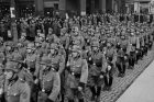 Německá policie na Václavském náměstí v Praze v roce 1939