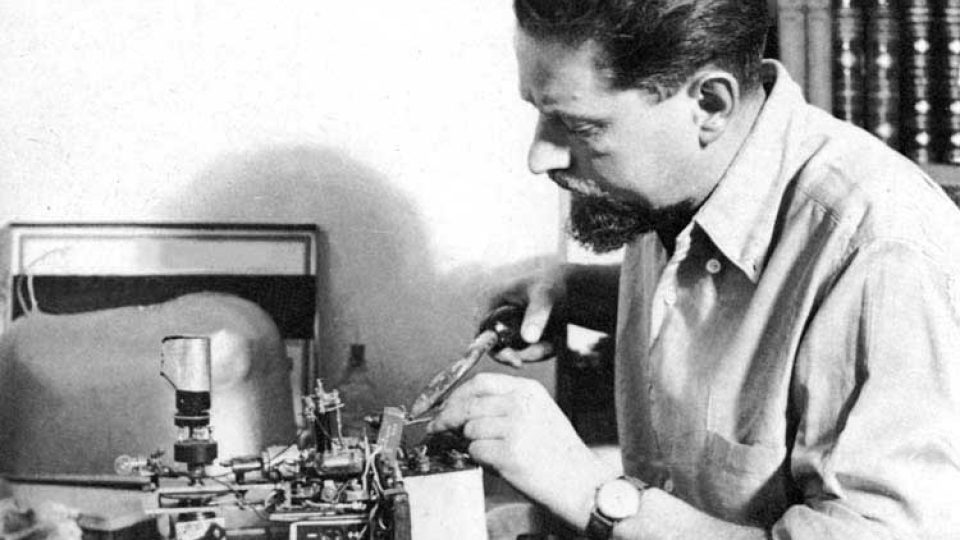 Robotika 5 (roboti řeší úlohy) Robotika 5 (roboti řeší úlohy)