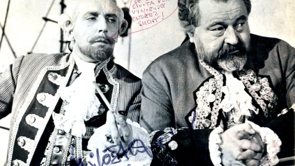 Miloš Kopecký a Jan Werich ve filmu Baron Prášil