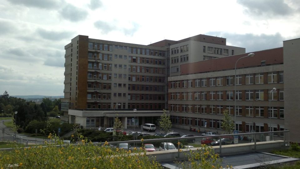 Na střeše Fakultní nemocnice v Plzni by měla do několika let vyrůst konstrukce od Evy Jiřičné - budoucí nové transplantační centrum kostní dřeně