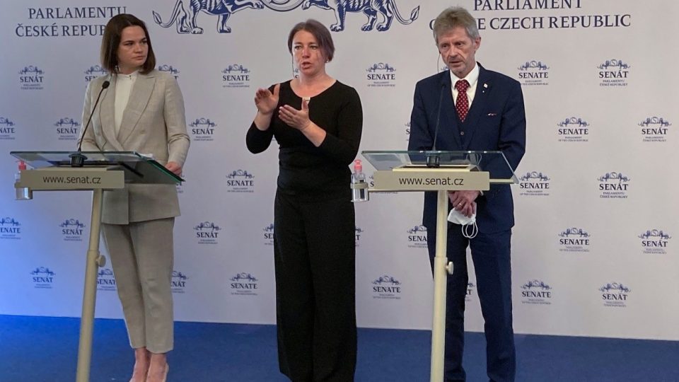 Svjatlana Cichanouská přijela do Prahy na pozvání předsedy Senátu Miloše Vystrčila (ODS)