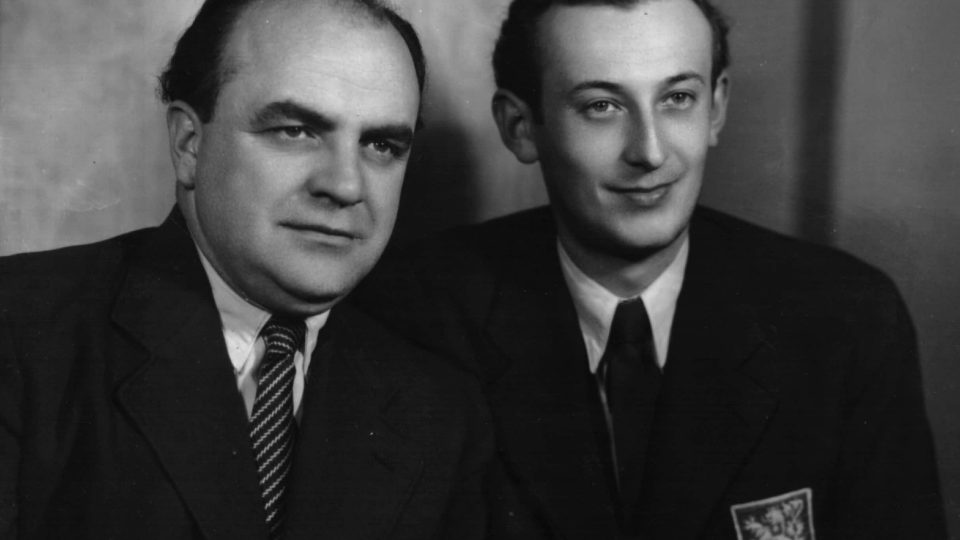 Reportéři Vít Mokroš a Bohuš Ujček, asi začátek 50. let