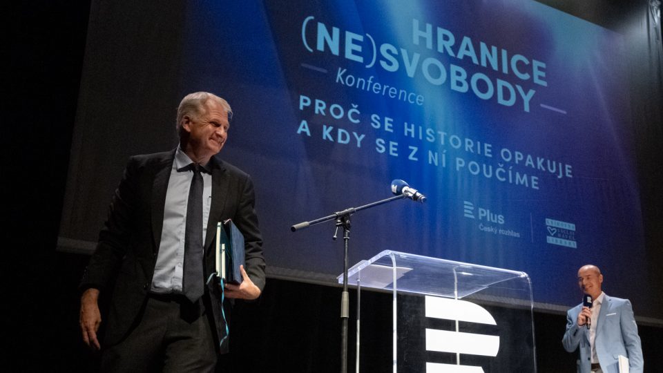 Timothy Snyder na konferenci Českého rozhlasu Plus Hranice (ne)svobody