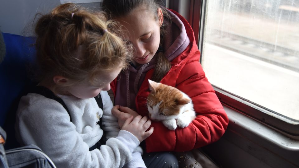 Reportáž z Ukrajiny: Čtyři dny ve válce, evakuační vlak