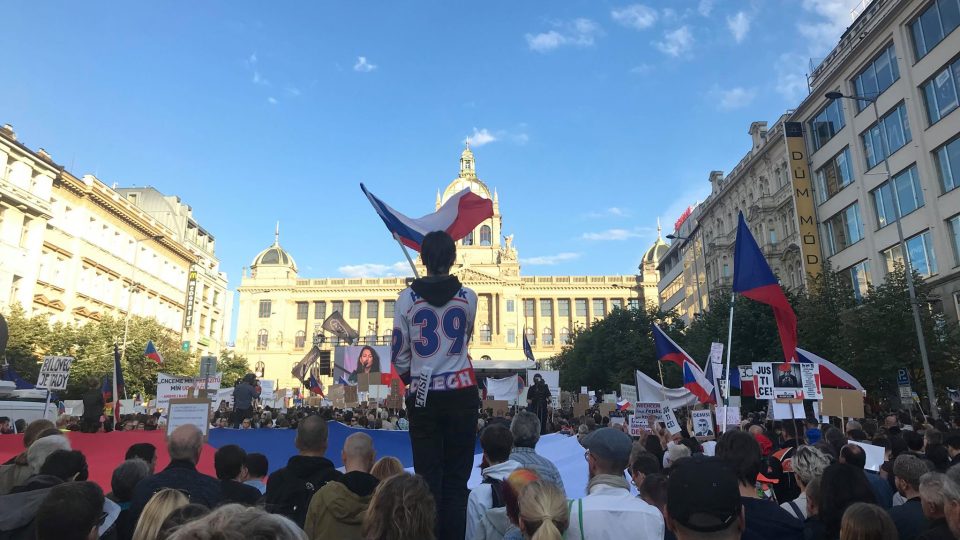 Podle mluvčího pražských policistů Jana Daňka nebyly policii v souvislosti s demonstrací hlášeny žádné incidenty
