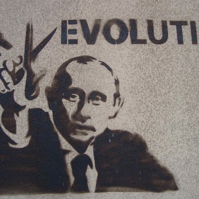 K protestům se velmi důrazně připojil videobloger Jurij Duď,  jehož věhlas mezi ruskou mládeží se dá přirovnat k popularitě Kovyho mezi mládeží českou | foto: Libor Dvořák,  Český rozhlas