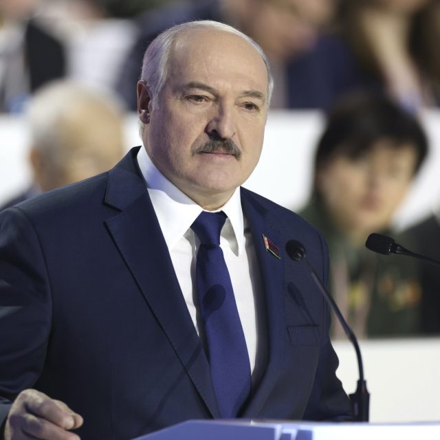 Běloruský prezident Alexandr Lukašenko | foto:  Pavel Orlovsky,  ČTK/AP