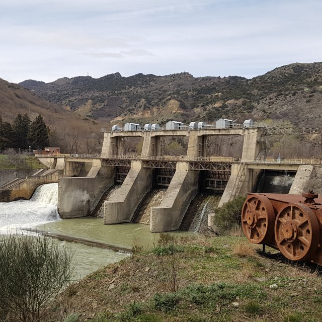 Elektrárna Zahesi v Gruzii | foto: Petr Kološ