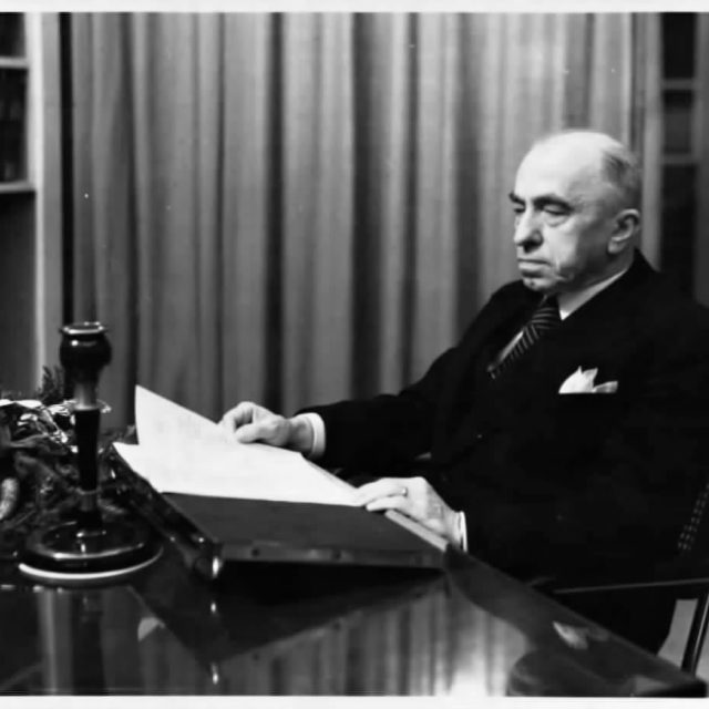 Prezident Emil Hácha | foto: Archivní a programové fondy Českého rozhlasu