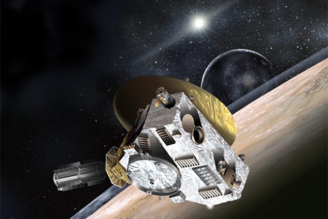 Sondu New Horizons čeká další úkol: prouzkoumat transneptunskou planetku Ultima Thule | foto:  NASA
