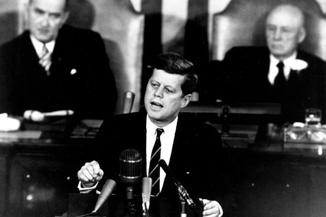 Historický projev prezidenta Kennedyho o Apollu ke Kongresu | foto:  NASA