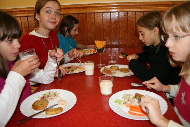 Školní jídelna  (ilustrační foto) | foto: Václav Flegl,  Český rozhlas