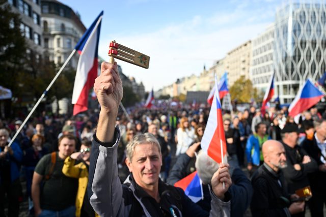 Demonstrace na Václavském náměstí dne 28. října | foto: Fotobanka Profimedia