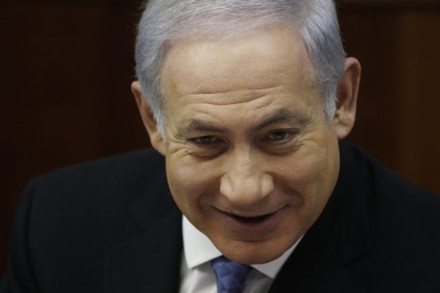 Benjamin Netanjahu | foto: Ronen Zvulun