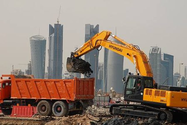 Katar se připravuje na pořádání fotbalového MS 2022 | foto: Břetislav Tureček,  Český rozhlas