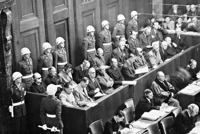 Známý je Norimberský soudní tribunál,  před kterým stáli hlavní představitelé nacistického Německa,  zločinů a zločinců bylo ale mnohem více | foto:  National Archives and Records Administration