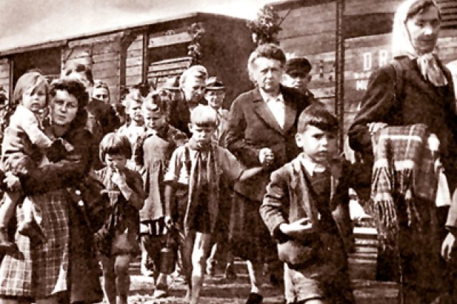 Transport vysídlených českých Němců po druhé světové válce | foto:  Sudetendeutsche Stiftung,   CC BY-SA 1.0