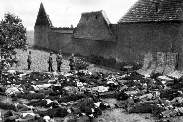 10. června 1942 bylo v Lidicích popraveno 173 mužů starších 15 let | foto:  z archívu Vojenského historického ústavu a Eduarda Stehlíka