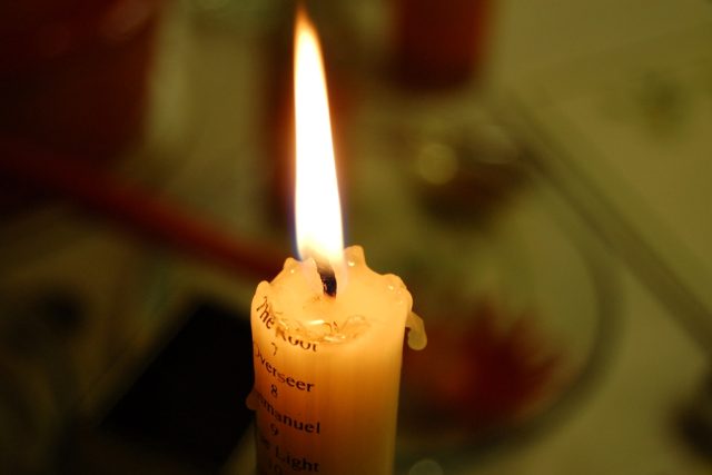 Hořící svíce | foto: Stock Exchange