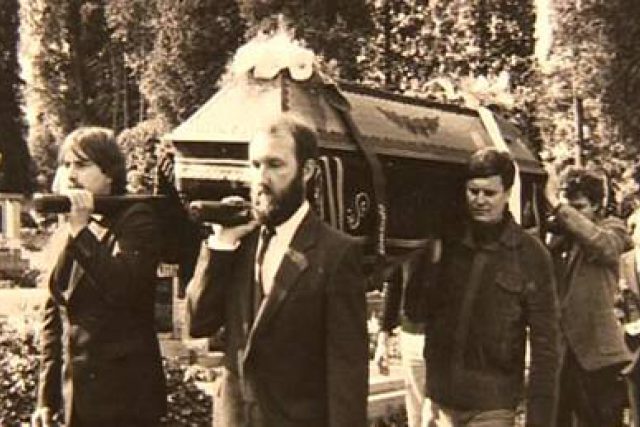 Fotografie z pohřbu Pavla Wonky | foto: Post Bellum