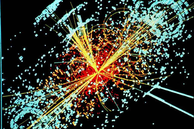 Simulace zobrazující objevení Higgsova bosonu v detektoru CMS  (v LHC) | foto: licence Creative Commons Attribution-ShareAlike 3.0 Unported,  Lucas Taylor