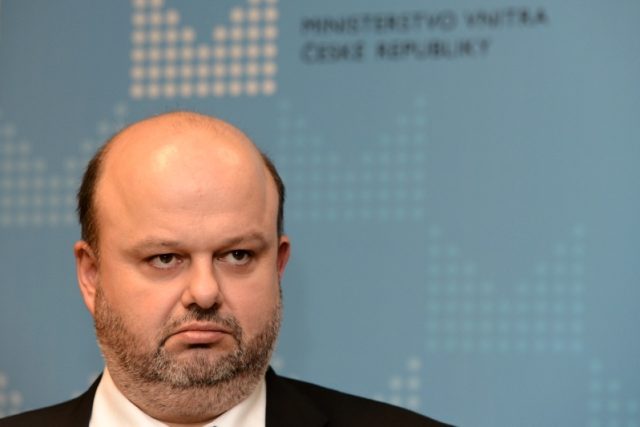 Ministr vnitra v demisi Martin Pecina | foto: ČTK