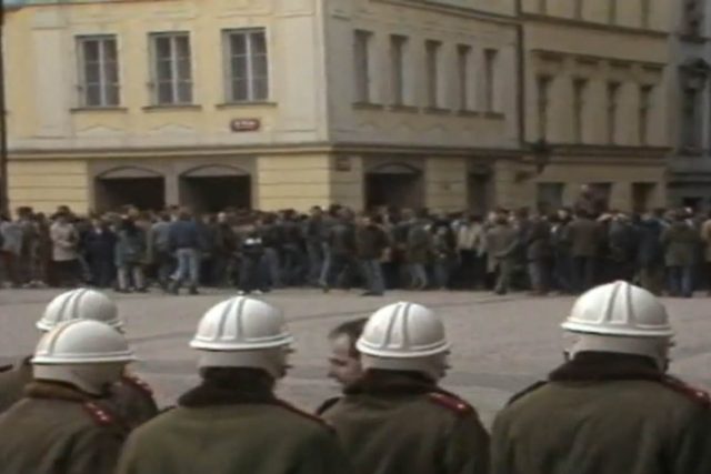 Palachův týden,  leden 1989,  Václavské náměstí | foto:  Česká televize