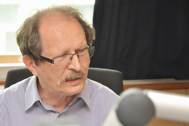 Prof. RNDr. Zdeněk Opatrný,  CSc. | foto: Marián Vojtek,  Český rozhlas