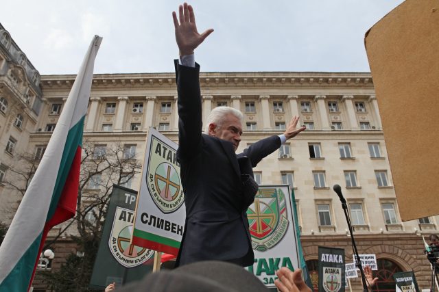 Můžeme doufat,  že se kabinetu Bojka Borisova podařilo nic významného nepokazit a pár věcí zlepšit,  říká komentátor  | foto: Vladimir Tsvetkov,  BTV News