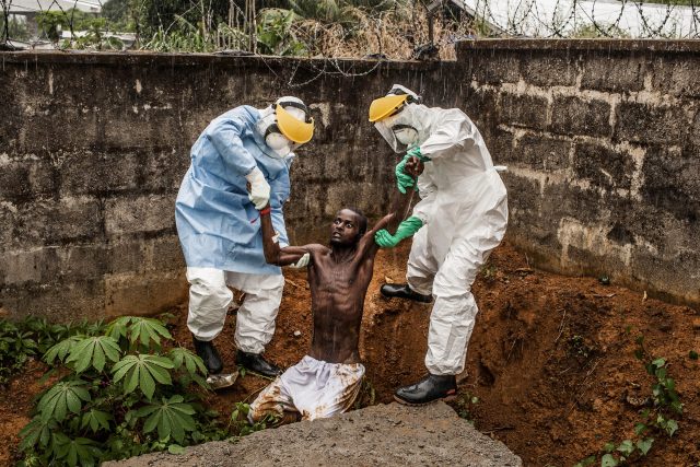 Podle oficiálních prohlášení ze začátku tohoto týdne úřady evidovaly celkem asi 45 případů pravděpodobné nákazy ebolou,  a to včetně 15 úmrtí | foto: Pete Muller,  ČTK