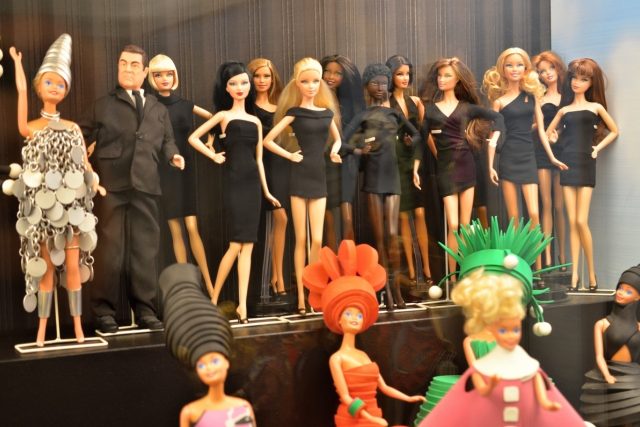 Elektronická panenka Barbie nedávno získala cenu za největšího slídila roku 2015 | foto: Jolana Nováková,  Český rozhlas