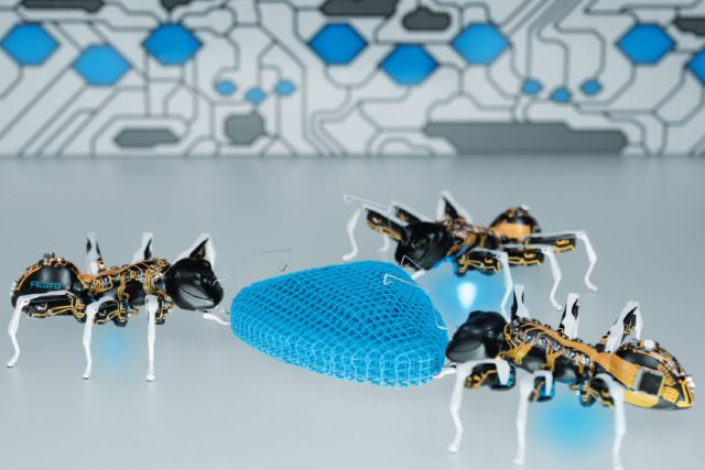 Bioničtí mravenci BionicANT (s) | foto:  Festo