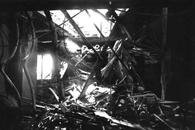 Vnitřek rozhlasu po zásahu pumy 6. května 1945 | foto: Archivní a programové fondy Českého rozhlasu