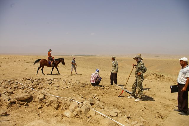 Čeští archeologové kopou v Uzbekistánu | foto:  Archiv Ústavu pro klasickou archeologii