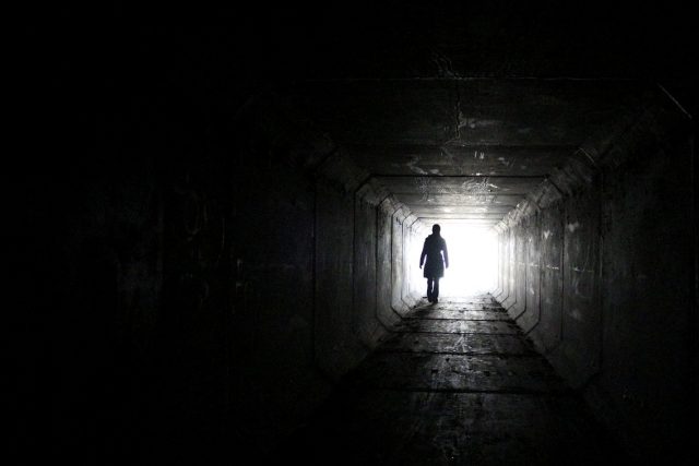 Světlo na konci tunelu | foto: CC0 Public domain,  Fotobanka Pixabay