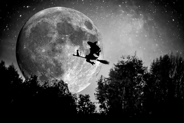 Čarodějnice,  koště,  čarodějka | foto: Fotobanka Pixabay