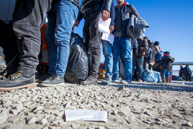 Turky není možné donutit,  aby zabránili člunům s migranty opustit jejich pobřeží. Z řecké strany moře je přitom aktivita pašeráků a naopak pasivita tureckých úřadů dobře viditelná | foto: flickr.com   ,   CC BY-NC-ND 2.0,   CAFOD Photo Library