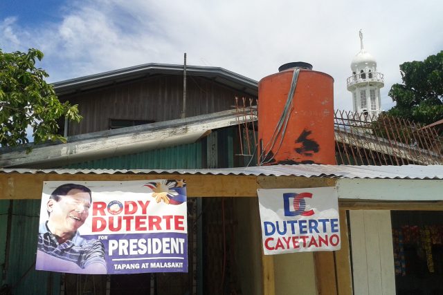 Barangay Rio Hondo,  jedna z většinově muslimských čtvrtí ve městě Zamboanga. I tady vyhrál prezident Duterte volby na plné čáře | foto: Pavel Vondra,  Český rozhlas