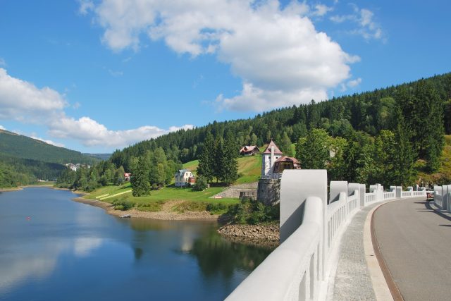 Labská přehrada Špindlerův Mlýn | foto: archiv Krkonošského národního parku