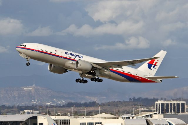 Boeing 777,  který se v roce 2014 ztratil,  patřil společnosti Malaysia Airlines. | foto: Paul Rowbotham