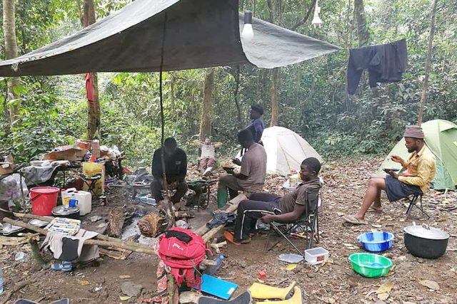 Tábor,  ve kterém mají základnu čeští vědci v Kamerunu | foto: Ondřej Novák,  Český rozhlas