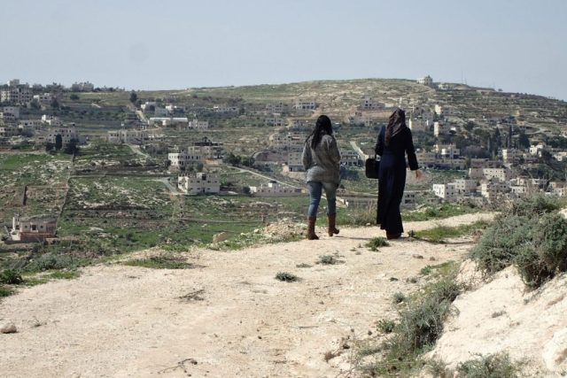 Západní břeh Jordánu by měli turisté po Abrahamově stezce přejít asi za tři týdny | foto: Štěpán Macháček,  Český rozhlas