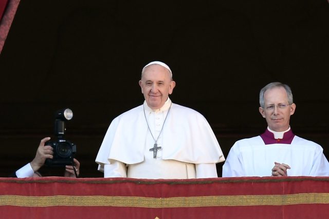 Papež František udělil věřícím požehnání Urbi et orbi | foto: Fotobanka Profimedia