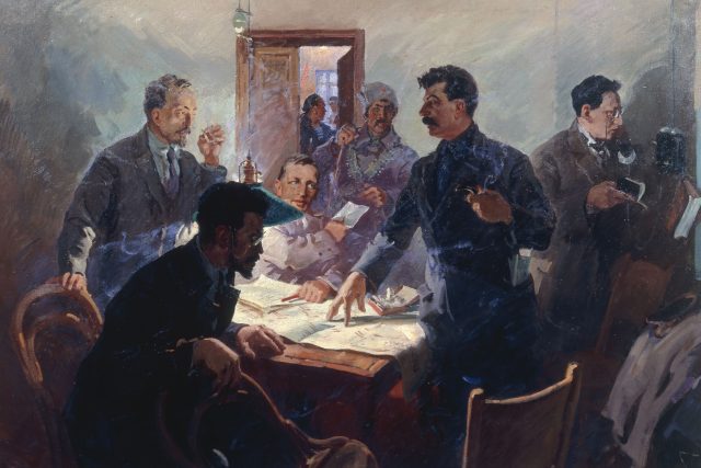 Josif Vissarionovič Stalin a vůdci říjnové revoluce | foto: Profimedia